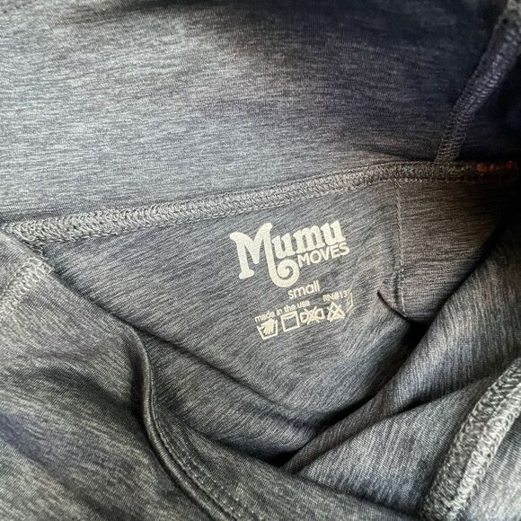 Mumu Moves Women's Rainbow Striped Sports Bra and Tracksuit Pants 2-Piece Set - Picture 13 of 13